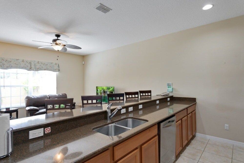 undefined 4BR Townhome Paradise Palms by SHV-8978 5