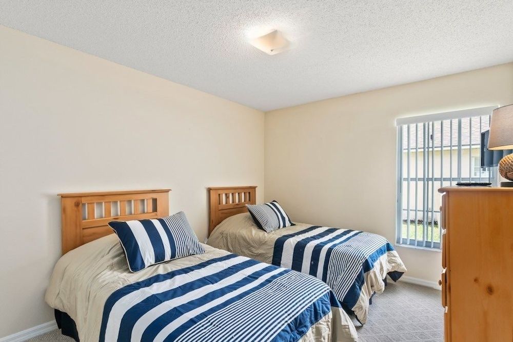 undefined 4BR Pool Home Rolling Hills by SHV-7979 7