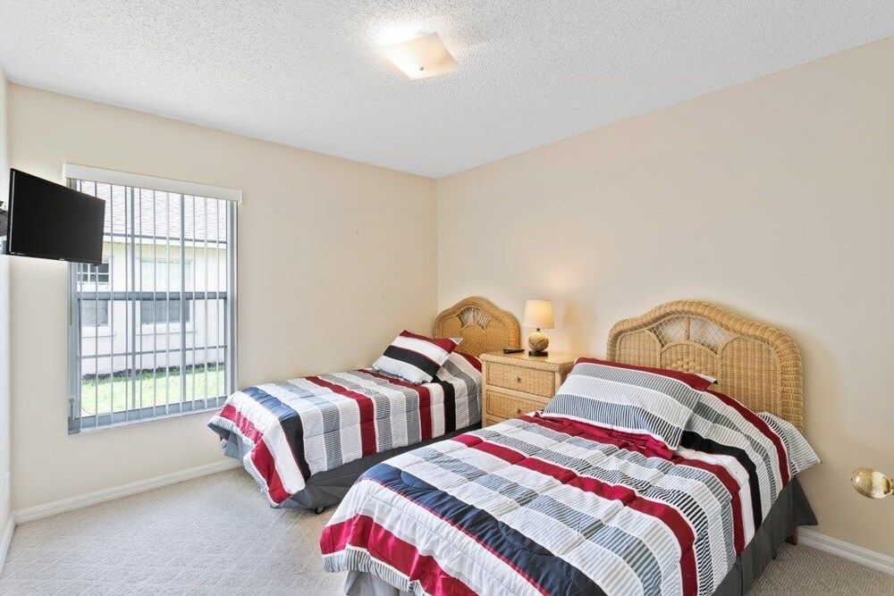 undefined 4BR Pool Home Rolling Hills by SHV-7979 6