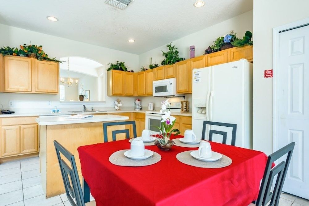 undefined 7BR Pool Home Emerald Island by SHV-2793 3