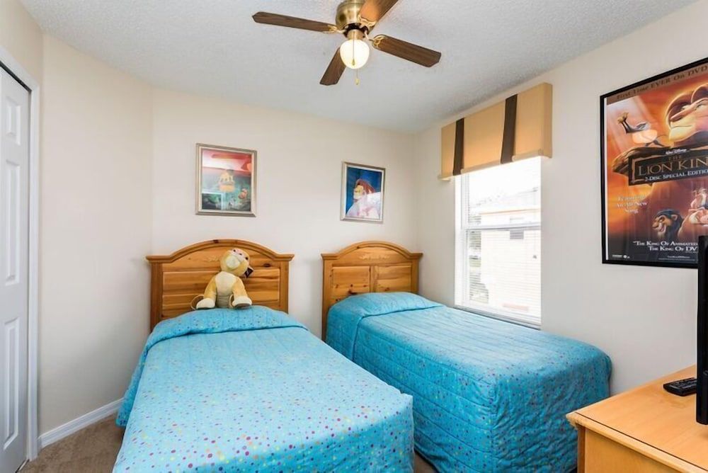 undefined 7BR Pool Home Emerald Island by SHV-8567 9