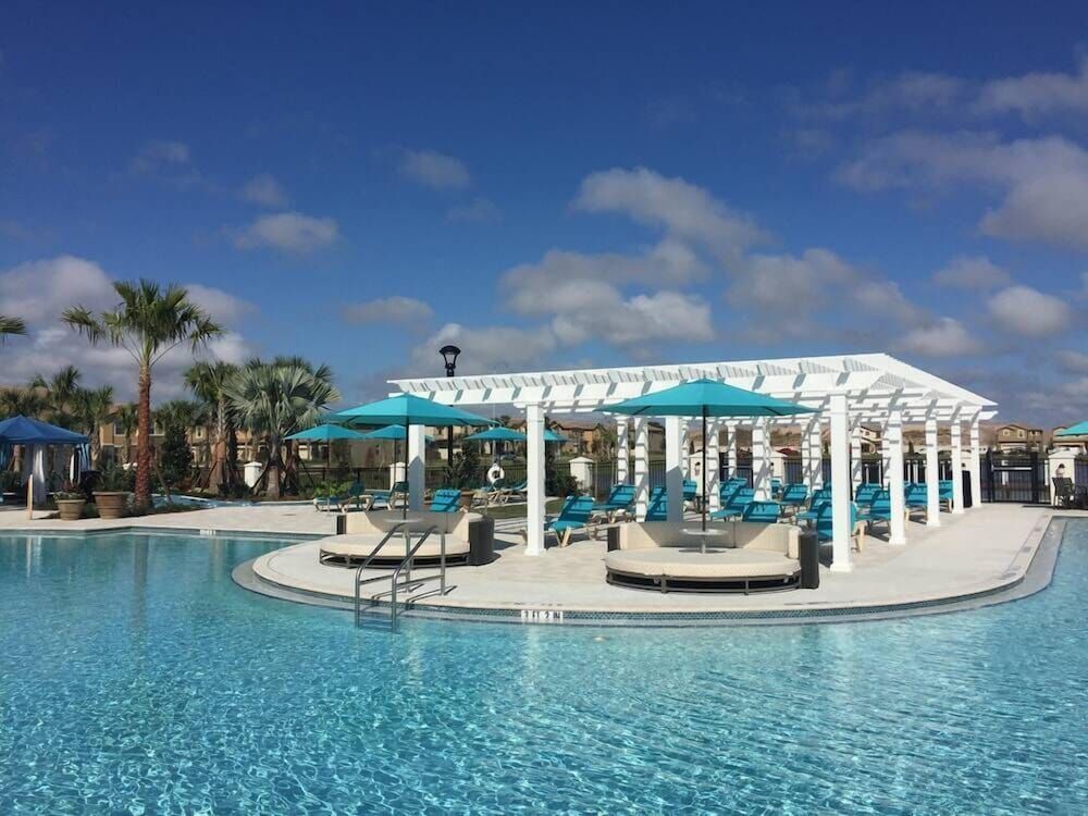 undefined Luxurious Vacation Townhome With Private Pool 5