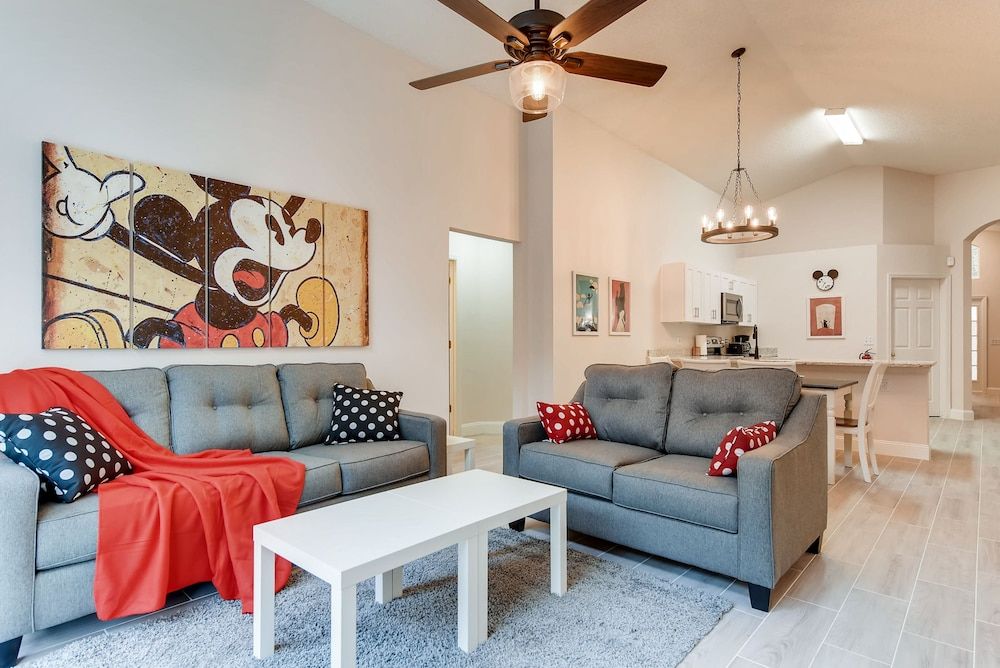 4BR Emerald Island Home by FS FL VH-8438 House, 4 Bedrooms, 2 Bathrooms 16