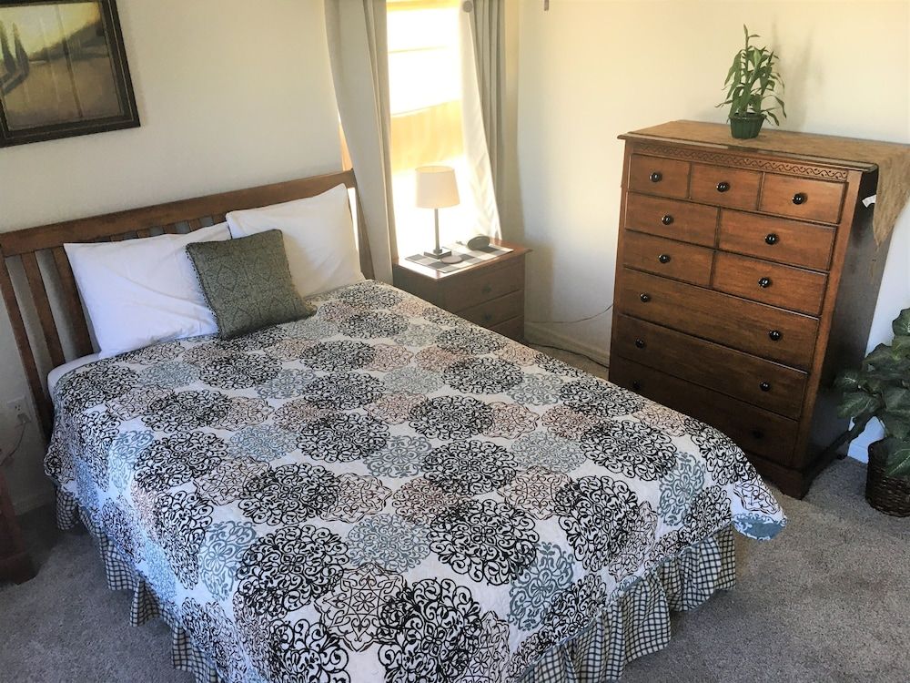 Berkeley Executive - Five Bedroom Home Villa, Multiple Beds, Pool Access, Pool View (Berkeley Pool Home) 3