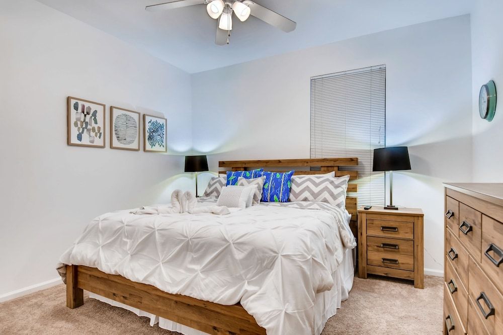 undefined 6BR Windsor Palms Home by FS FL VH-8036 5