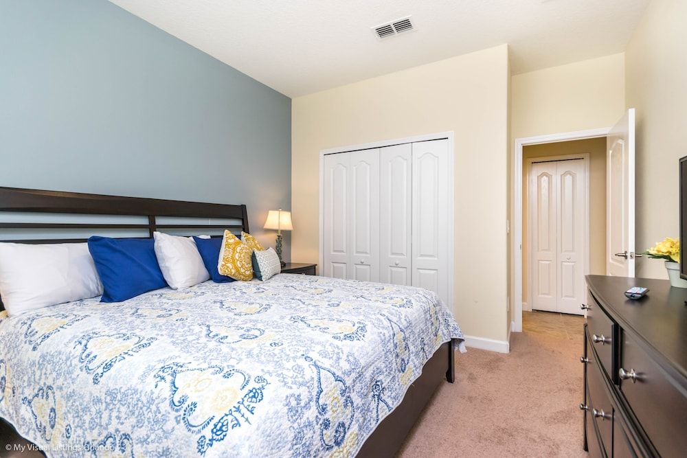 undefined Paradise Palms Resort 10