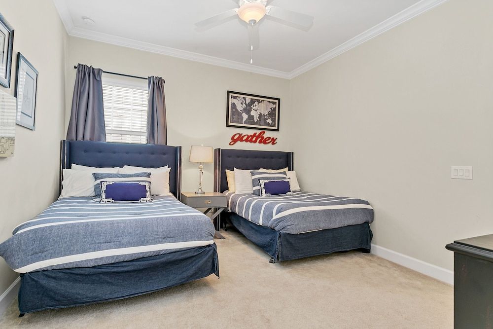 undefined Reunion Resort 4