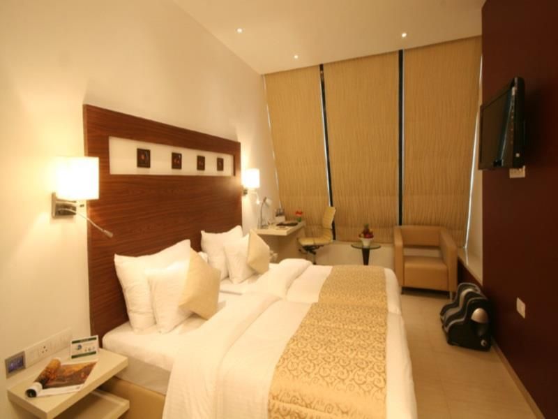 Executive Premier