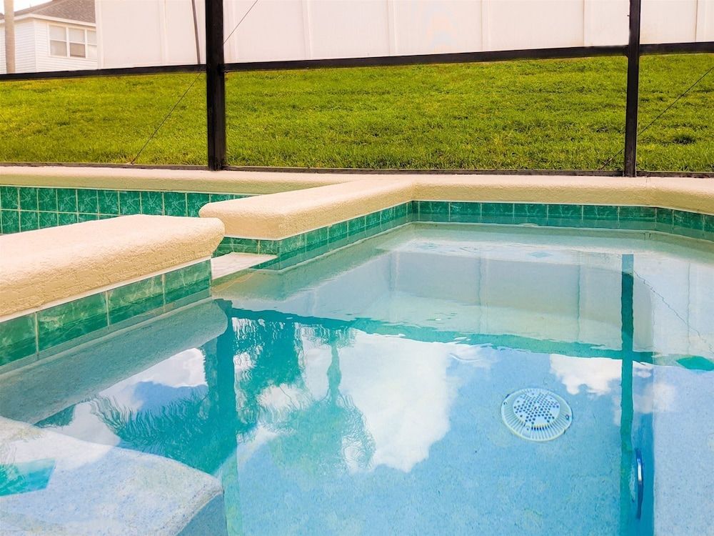 undefined 4 Bed 2269 10