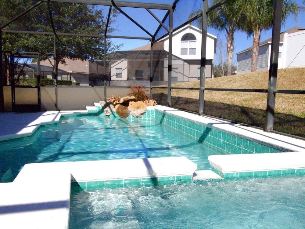 4 Bed 2269 House (4 Bed 2269) 9