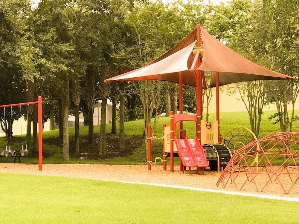 undefined 4 Bed and 3 Bath in Perfect Location With Pool by Florida Dream Home 2