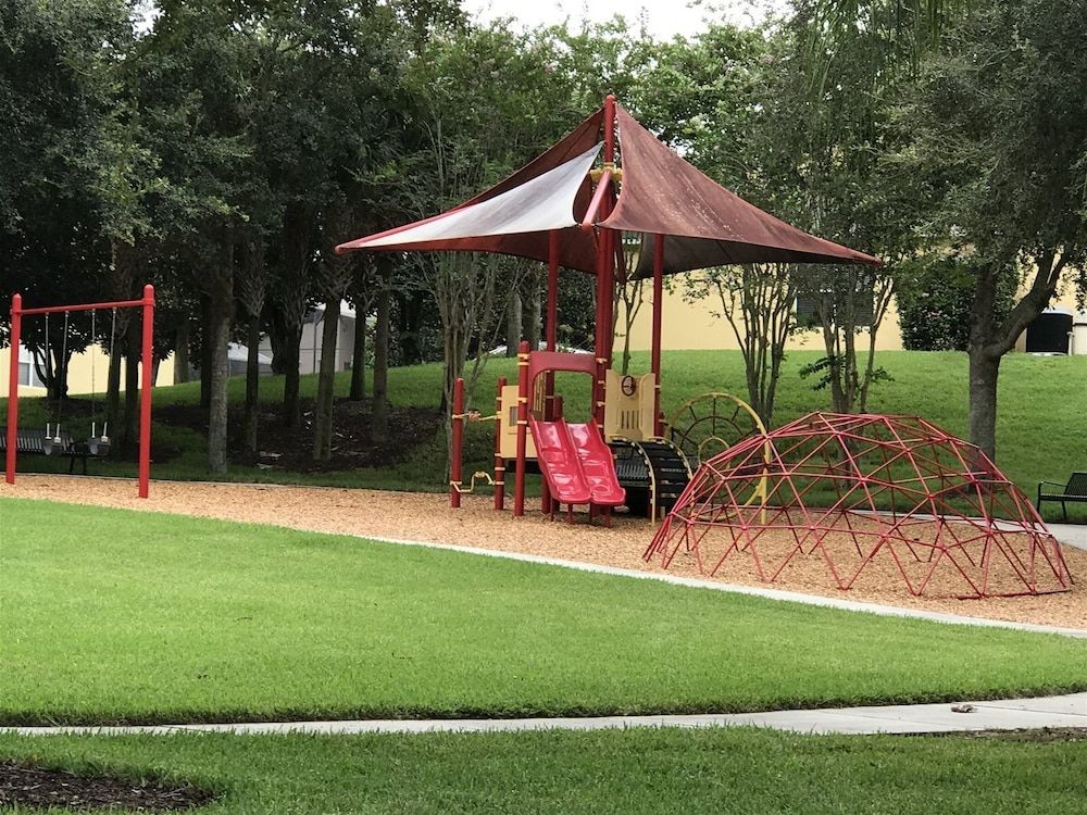 undefined 4 Bed and 3 Bath in Perfect Location With Pool by Florida Dream Home 3