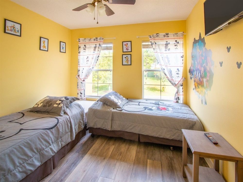 undefined Private Screened Splash Pool Overlooking Tranquil Lake Right Beside Disney World by Florida Dream Homes 3