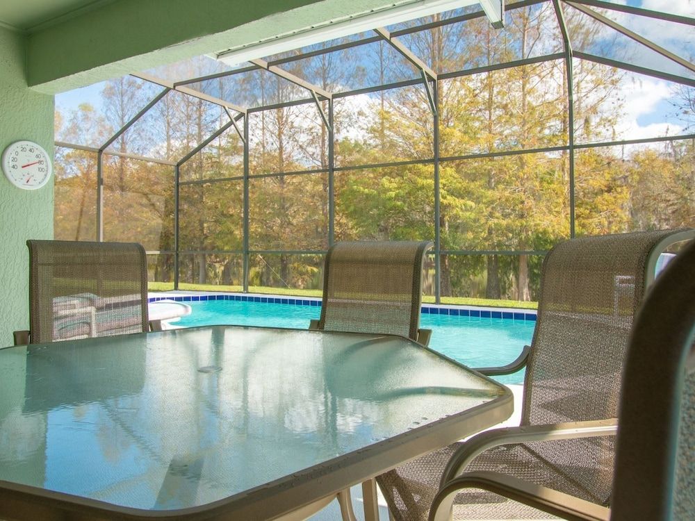 undefined 3 Bed 258 9