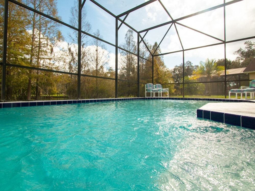 undefined 3 Bed 258 7