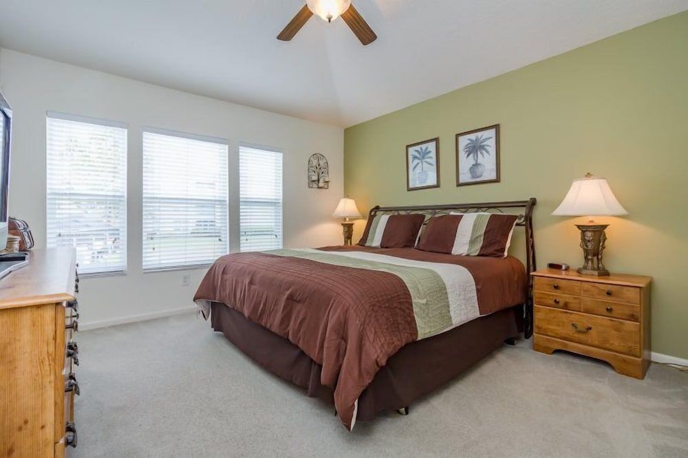 Windsor_palms_2323n House 6