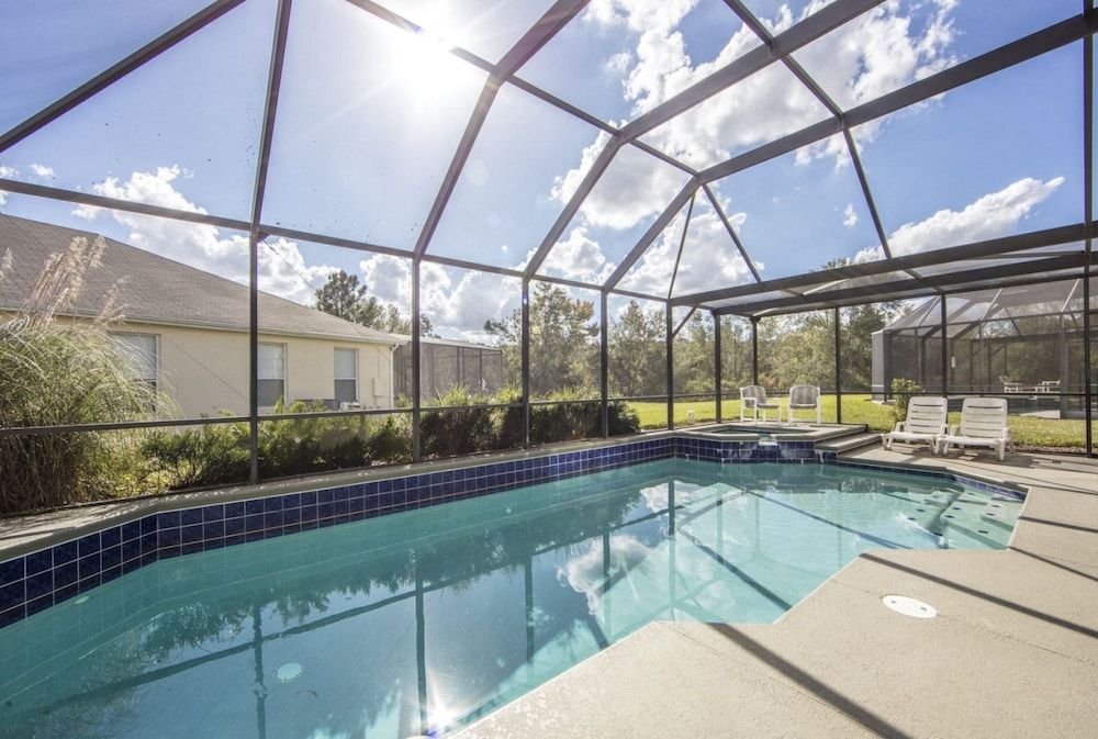 undefined Windsor_palms_8169n 5