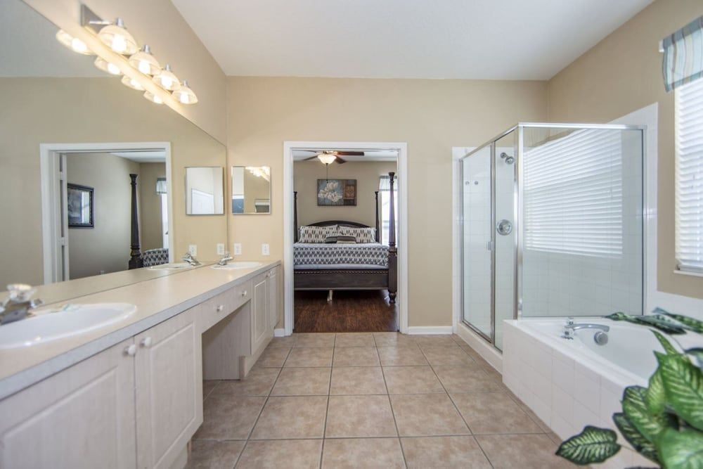 Windsor_palms_8169n House 19