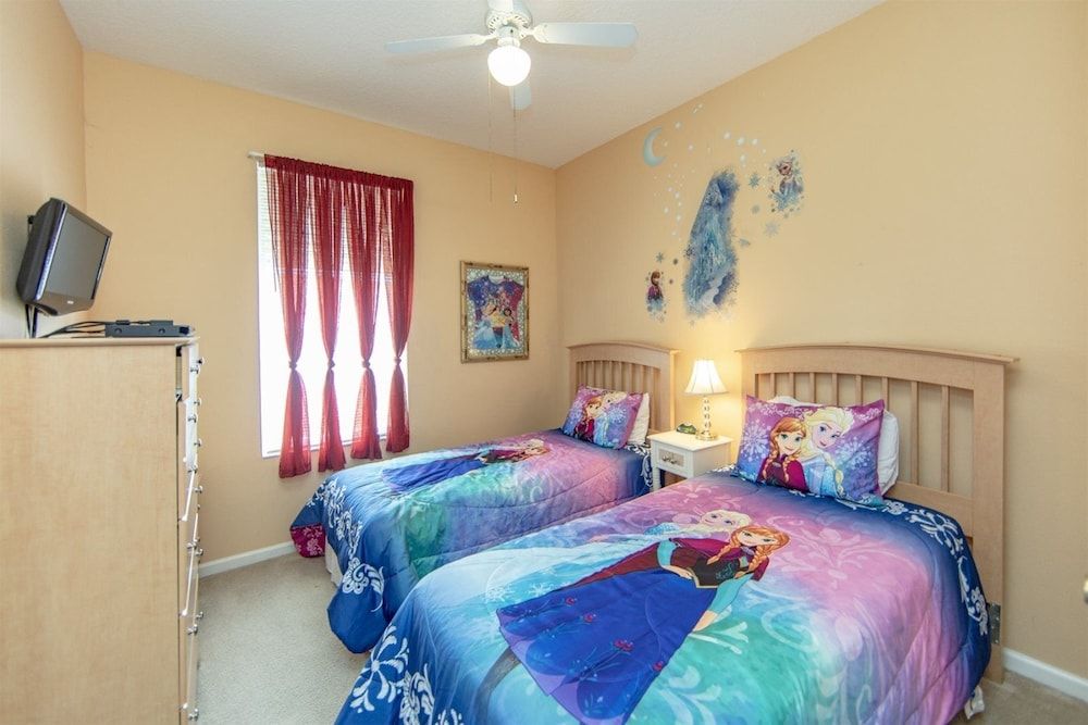 Windsor_palms_8144 House 2