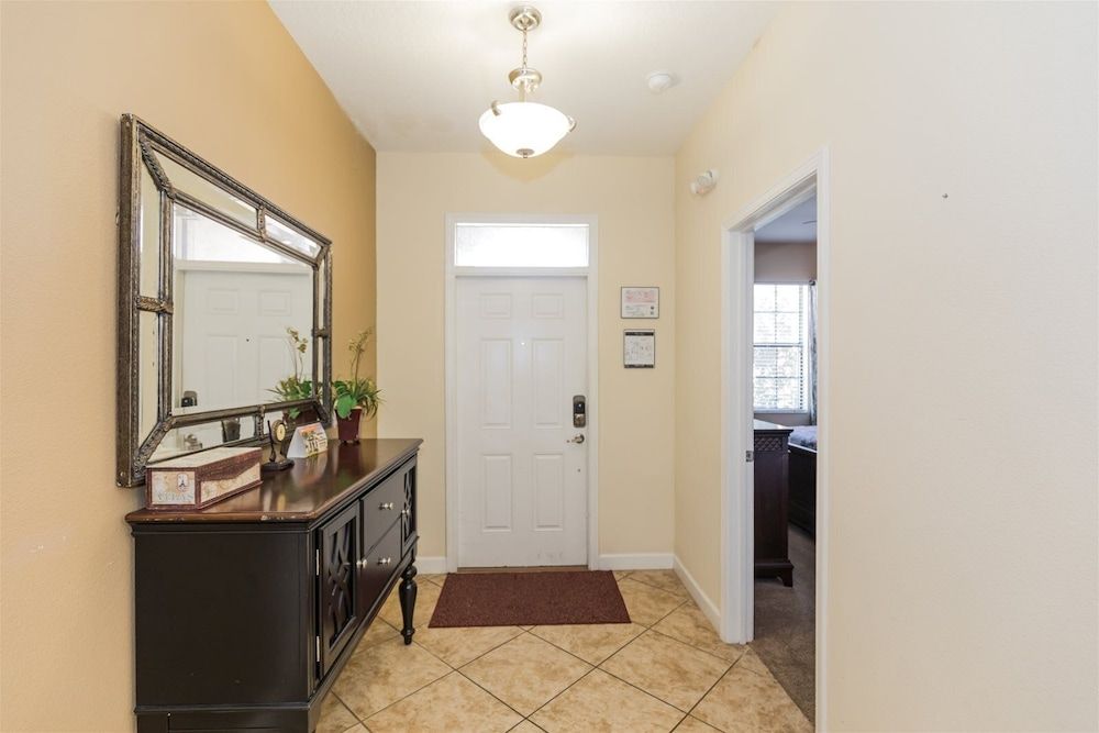 undefined Champions_gate_1406