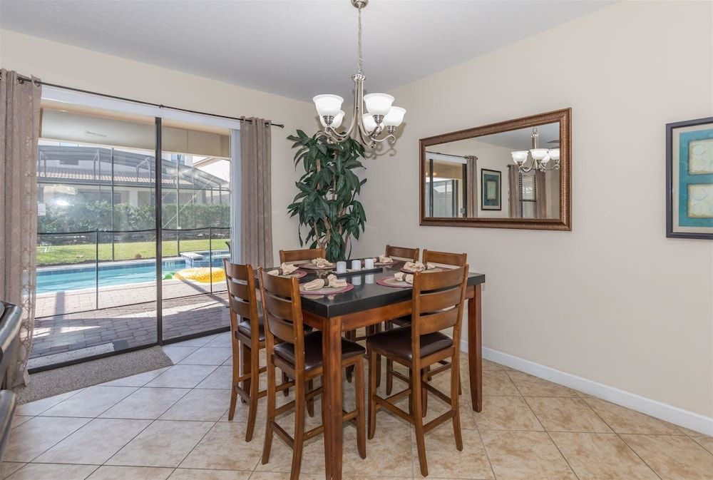 undefined Champions_gate_1406 3