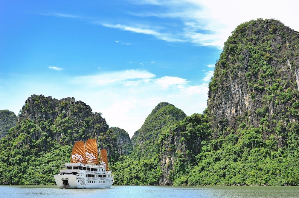 undefined Paradise Peak Cruise 7