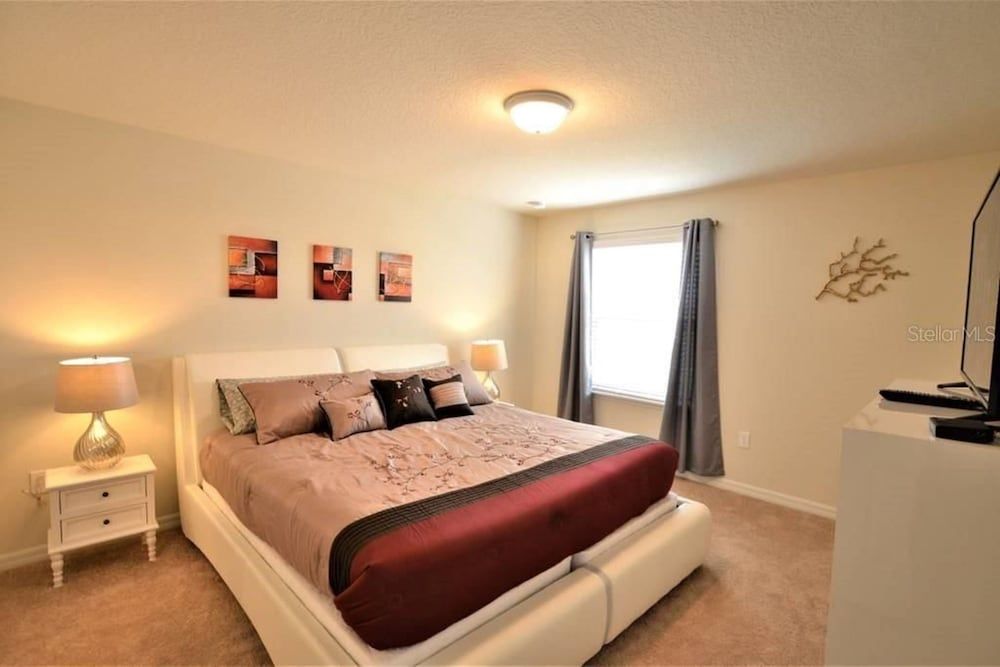 undefined Simply Comfort 5bd House. Private Pool 4