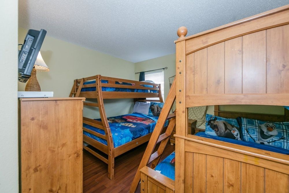 undefined Emerald_island_8640 8