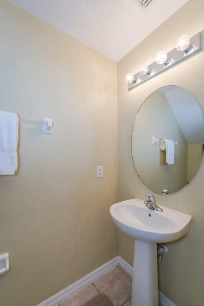 Emerald_island_8640 House 22