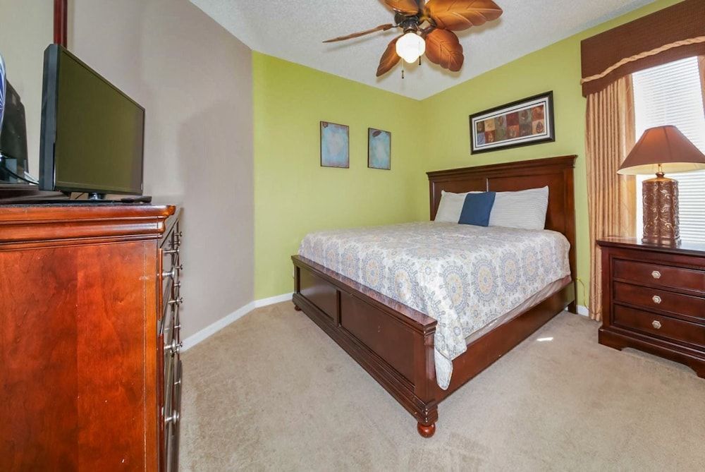 undefined Emerald_island_8520 10