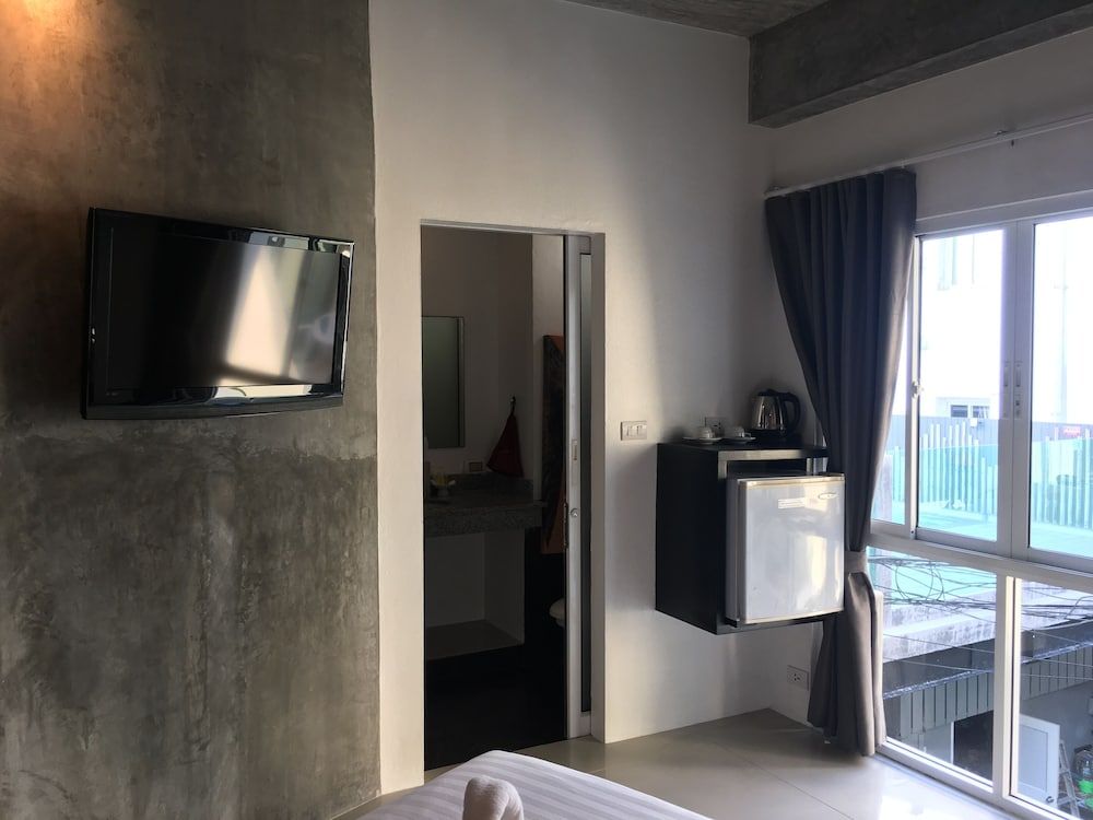 The Front Hotel and Apartment Standard Studio, 1 King Bed, City View 31