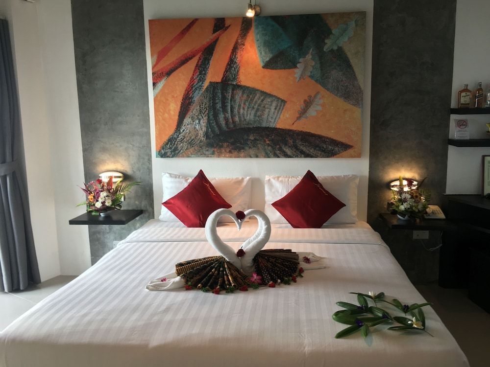 The Front Hotel and Apartment Standard Studio, 1 King Bed, City View 14