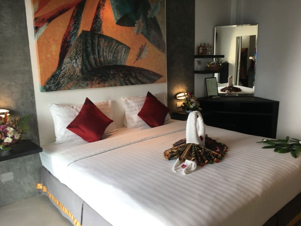 The Front Hotel and Apartment Standard Studio, 1 King Bed, City View 18