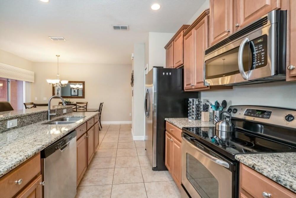 8944cuban 4 Bedroom Townhouse by RedAwning Townhome, 4 Bedrooms 15