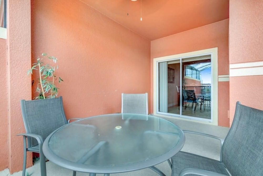 8944cuban 4 Bedroom Townhouse by RedAwning Townhome, 4 Bedrooms 21