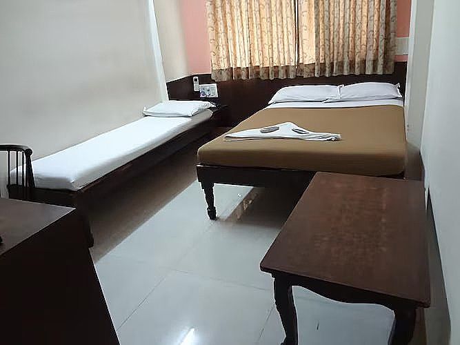 Hotel Arma Court Standard AC Room 2