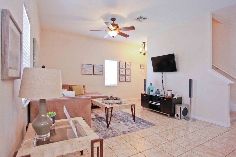 4563 Ada Lane 2596 4 Bedroom Townhouse by RedAwning Townhome, 4 Bedrooms 15