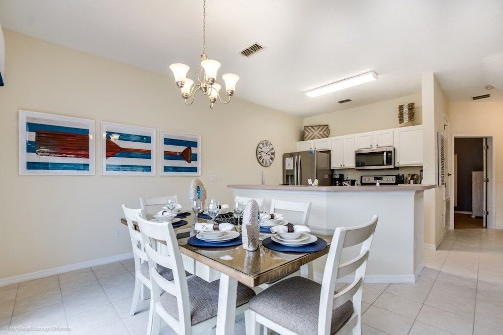 undefined Bella Vidatown With Full Size Pool! 4 Bedroom Townhouse by RedAwning 4