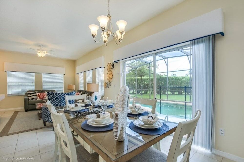 undefined Bella Vidatown With Full Size Pool! 4 Bedroom Townhouse by RedAwning 9