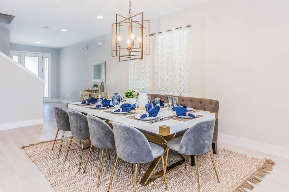 undefined Amazing Home 6 Bedrooms with 6 Suites and private pool at Encore EC7483 3