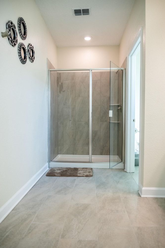 Safari Island by Orlando Short Term House (Champion Gate Resort.. Game room, pri) 22