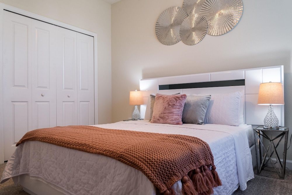 Safari Island by Orlando Short Term House (Champion Gate Resort.. Game room, pri) 12