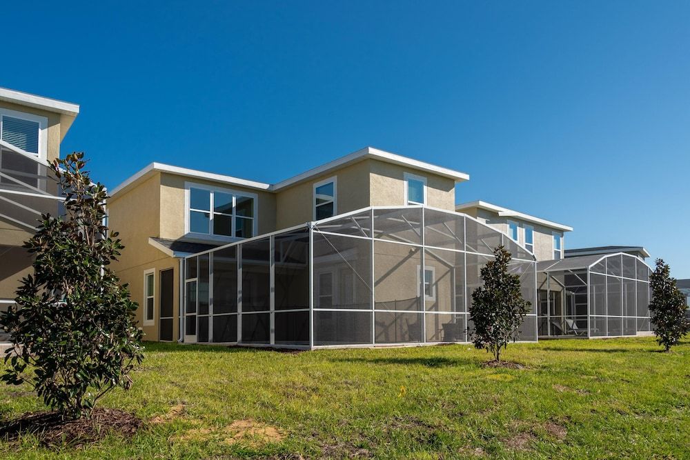 undefined Safari Island by Orlando Short Term 4