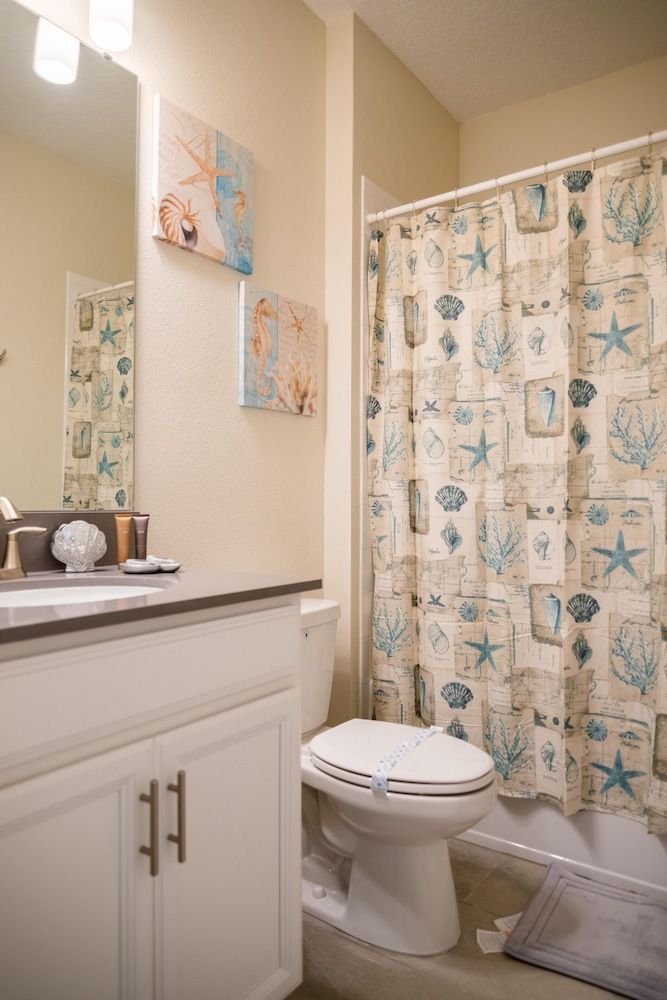 Safari Island by Orlando Short Term House (Champion Gate Resort.. Game room, pri) 26