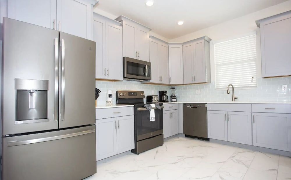 undefined 6 Bedroom Home at Champions Gate 10