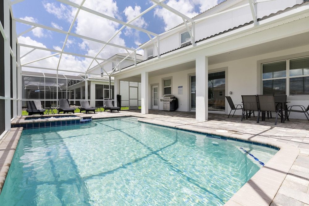 undefined Tropical Escape by Orlando Short Term 3