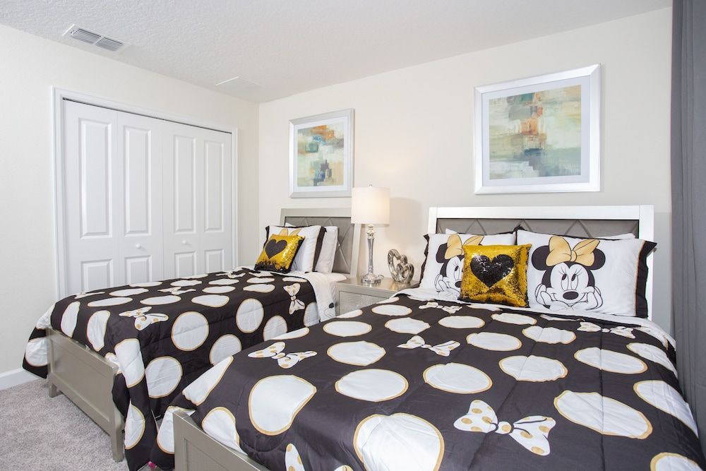 undefined New 4 bdrms home at Champions Gate 10