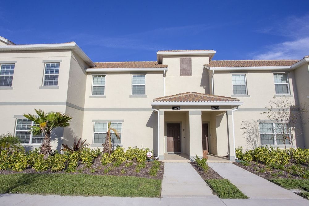 undefined New 4 bdrms home at Champions Gate 2