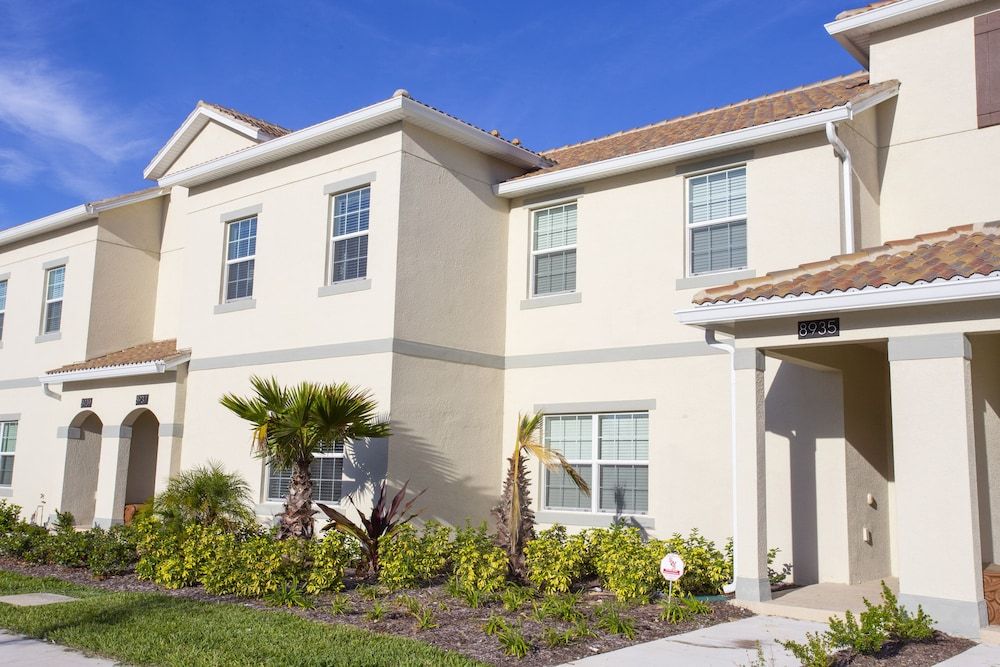 undefined New 4 bdrms home at Champions Gate