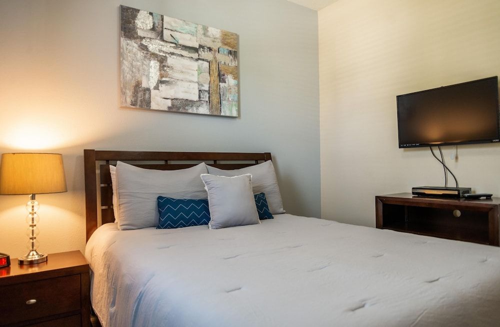 Sunrise Valley Villa by Orlando Short Term House (Gated Community,  Private pool and ga) 42